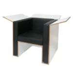 Le Karton chair di Kallus, altro che sedia di cartone!