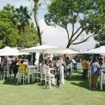 Come arredare un giardino di grandi dimensioni per una fiera o un evento importante