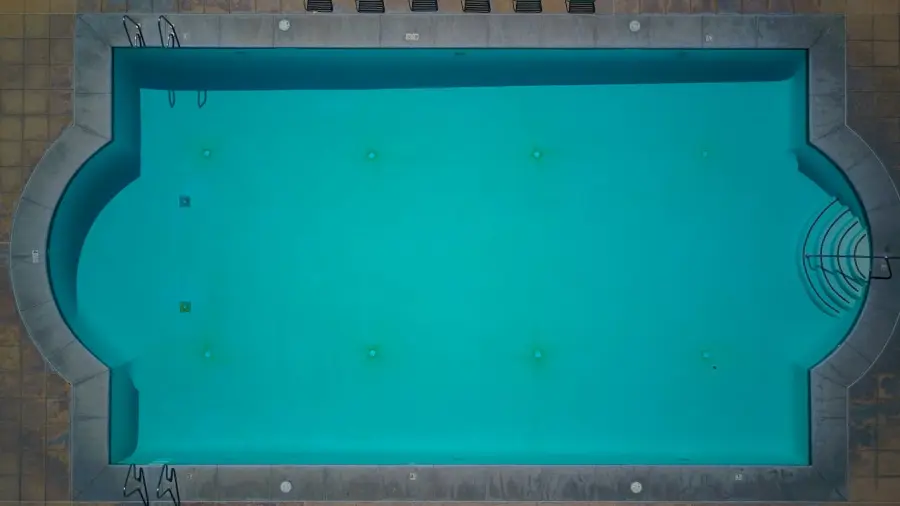 Piscine fuori terra in cemento armato, una solida soluzione per l'estate