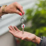 Attività in vendita a Bologna: come trovare un acquirente? Ecco le prime fasi determinanti